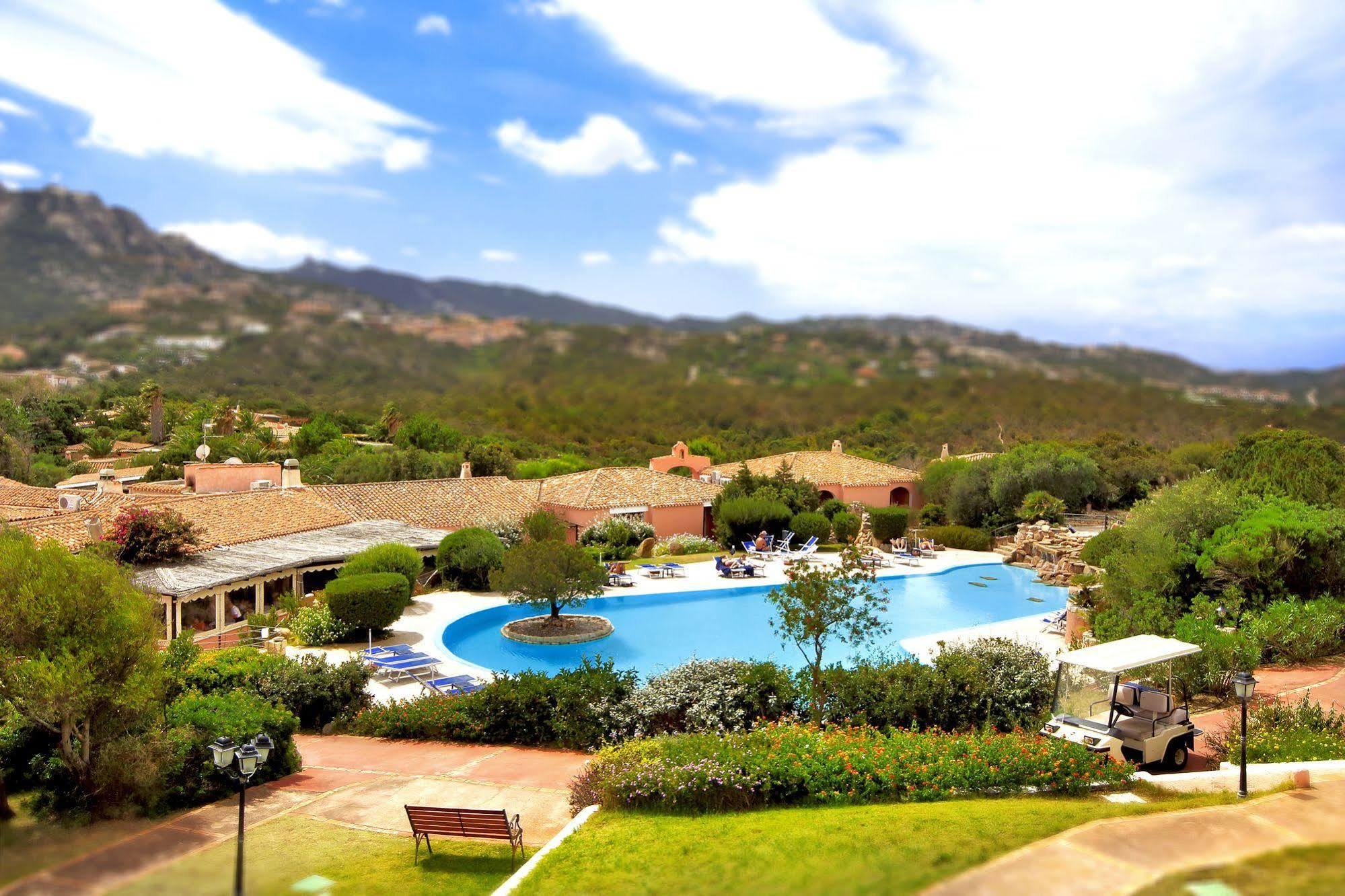 Colonna Country Club Hotel Porto Cervo Buitenkant foto