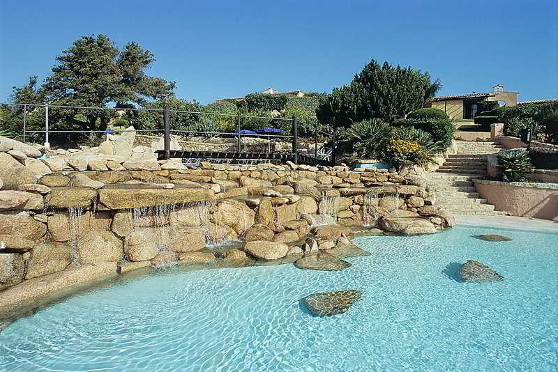 Colonna Country Club Hotel Porto Cervo Buitenkant foto